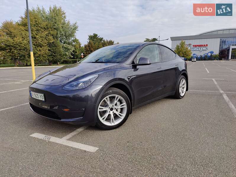 Tesla Model Y 2024 Tesla Model Y 2024