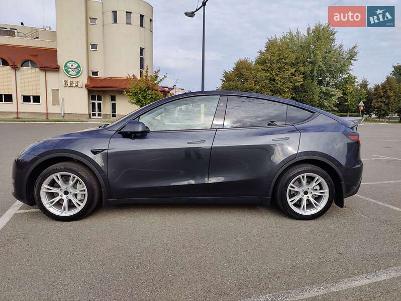 Внедорожник / Кроссовер Tesla Model Y 2024 в Броварах фото 16 Внедорожник / Кроссовер Tesla Model Y 2024 в Броварах