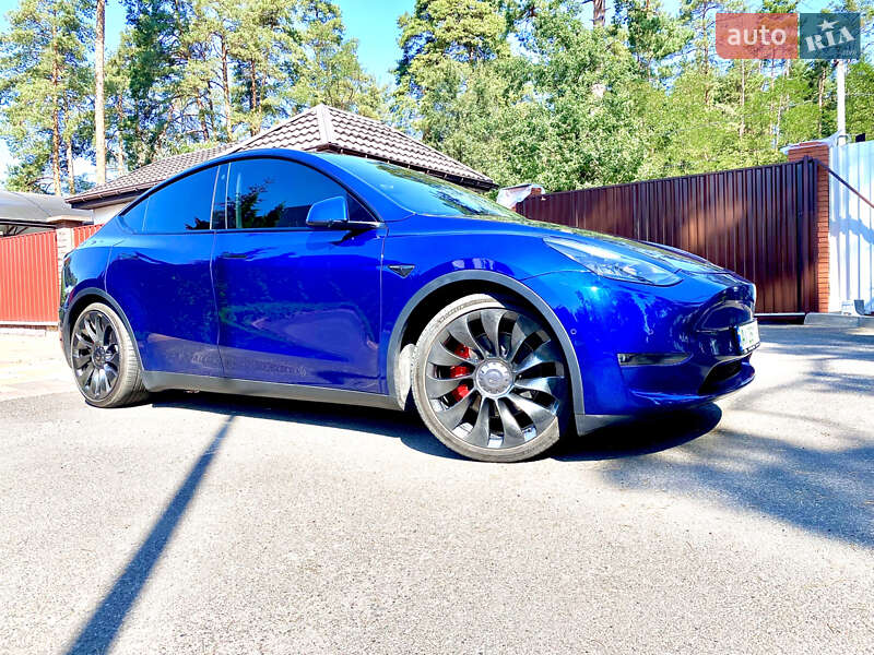 Позашляховик / Кросовер Tesla Model Y 2022 в 