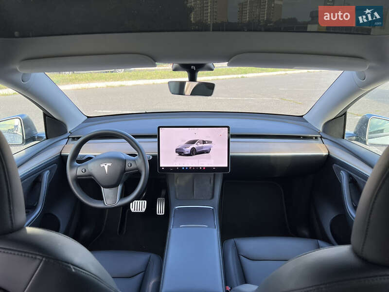 Внедорожник / Кроссовер Tesla Model Y 2023 в Киеве