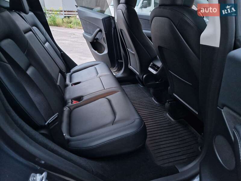 Внедорожник / Кроссовер Tesla Model Y 2023 в Киеве фото 25 Внедорожник / Кроссовер Tesla Model Y 2023 в Киеве