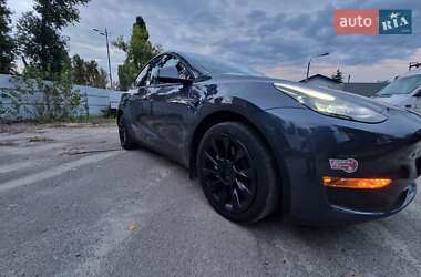 Внедорожник / Кроссовер Tesla Model Y 2023 в Киеве