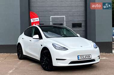 Внедорожник / Кроссовер Tesla Model Y 2021 в Киеве