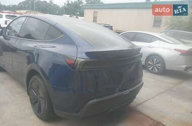 Позашляховик / Кросовер Tesla Model Y 2025 в Києві