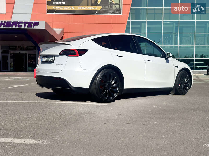 Внедорожник / Кроссовер Tesla Model Y 2022 в Киеве фото 8 Внедорожник / Кроссовер Tesla Model Y 2022 в Киеве