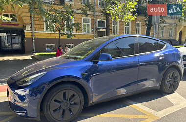 Внедорожник / Кроссовер Tesla Model Y 2023 в 