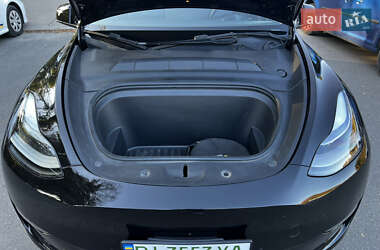 Позашляховик / Кросовер Tesla Model Y 2022 в Полтаві