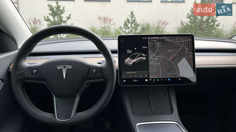 Позашляховик / Кросовер Tesla Model Y 2021 в Луцьку