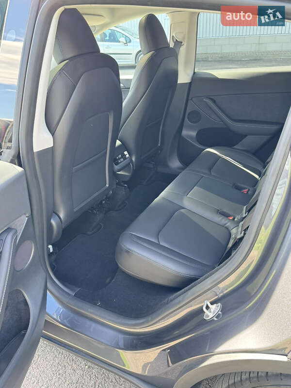 Позашляховик / Кросовер Tesla Model Y 2023 в Ковелі