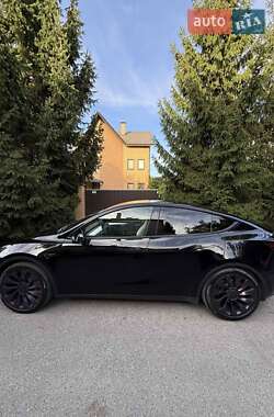 Позашляховик / Кросовер Tesla Model Y 2022 в 