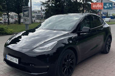 Позашляховик / Кросовер Tesla Model Y 2022 в 