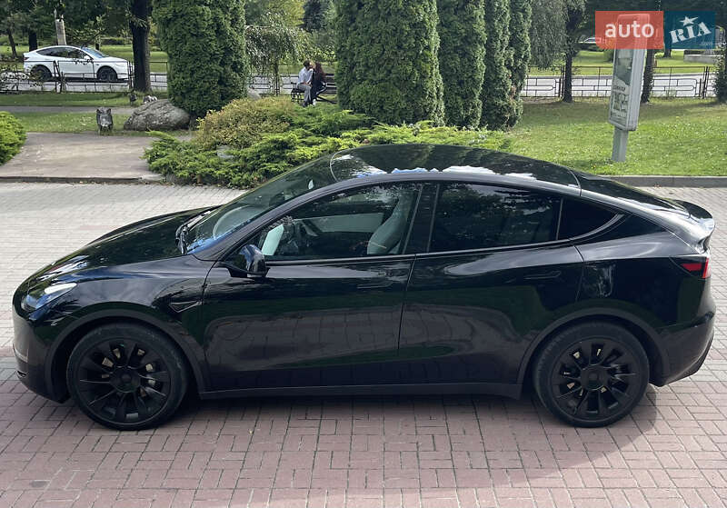 Внедорожник / Кроссовер Tesla Model Y 2022 в Тернополе фото 28 Внедорожник / Кроссовер Tesla Model Y 2022 в Тернополе
