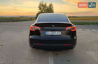 Позашляховик / Кросовер Tesla Model Y 2022 в 