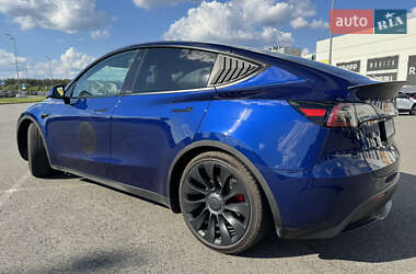 Внедорожник / Кроссовер Tesla Model Y 2023 в 