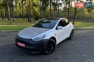 Внедорожник / Кроссовер Tesla Model Y 2021 в Луцке