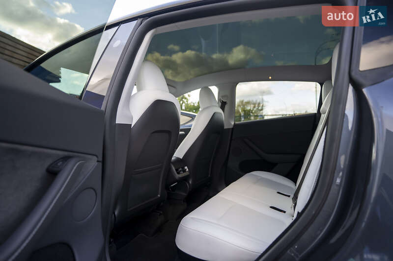 Внедорожник / Кроссовер Tesla Model Y 2023 в Киеве фото 22 Внедорожник / Кроссовер Tesla Model Y 2023 в Киеве