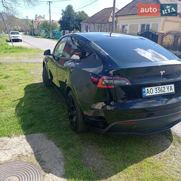 Внедорожник / Кроссовер Tesla Model Y 2021 в Берегово