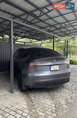 Внедорожник / Кроссовер Tesla Model Y 2022 в 