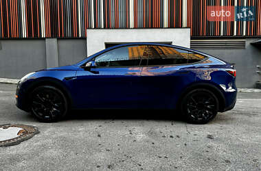 Внедорожник / Кроссовер Tesla Model Y 2020 в 