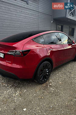Позашляховик / Кросовер Tesla Model Y 2021 в 
