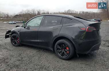 Внедорожник / Кроссовер Tesla Model Y 2023 в 