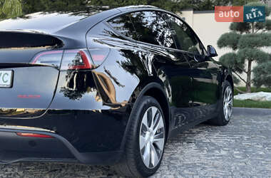 Позашляховик / Кросовер Tesla Model Y 2020 в 
