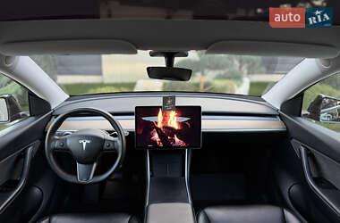 Позашляховик / Кросовер Tesla Model Y 2020 в 
