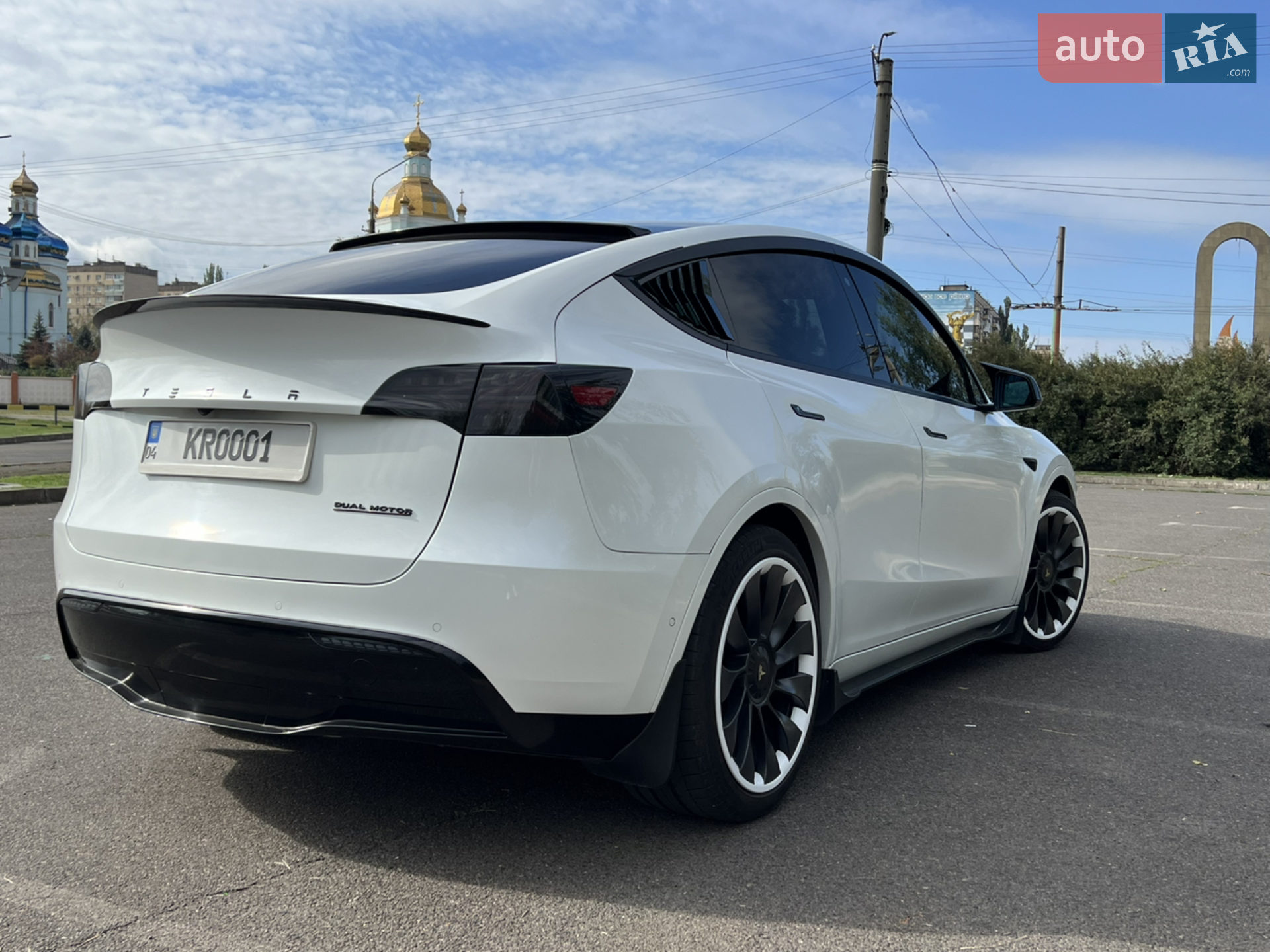 2020 Tesla Model Y - мініатюра 3