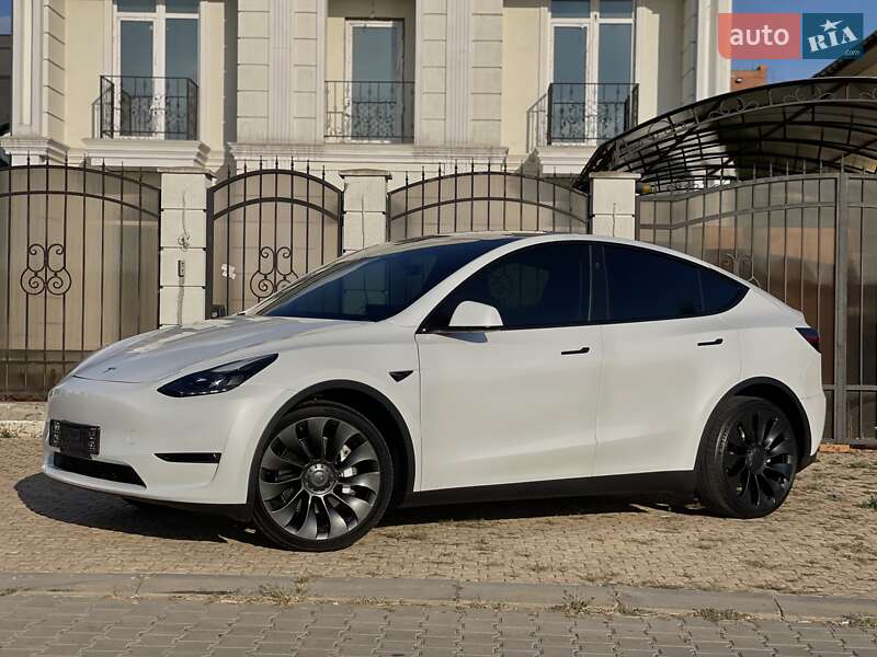 Внедорожник / Кроссовер Tesla Model Y 2023 в Одессе фото 6 Внедорожник / Кроссовер Tesla Model Y 2023 в Одессе