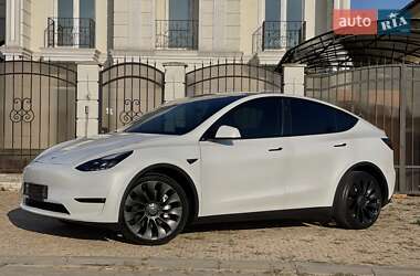 Внедорожник / Кроссовер Tesla Model Y 2023 в 
