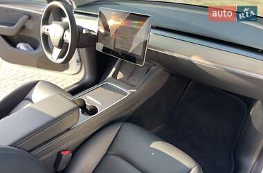 Внедорожник / Кроссовер Tesla Model Y 2023 в 