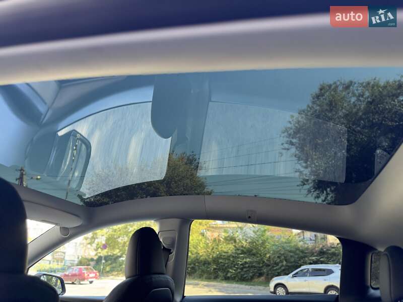 Внедорожник / Кроссовер Tesla Model Y 2024 в Днепре фото 11 Внедорожник / Кроссовер Tesla Model Y 2024 в Днепре