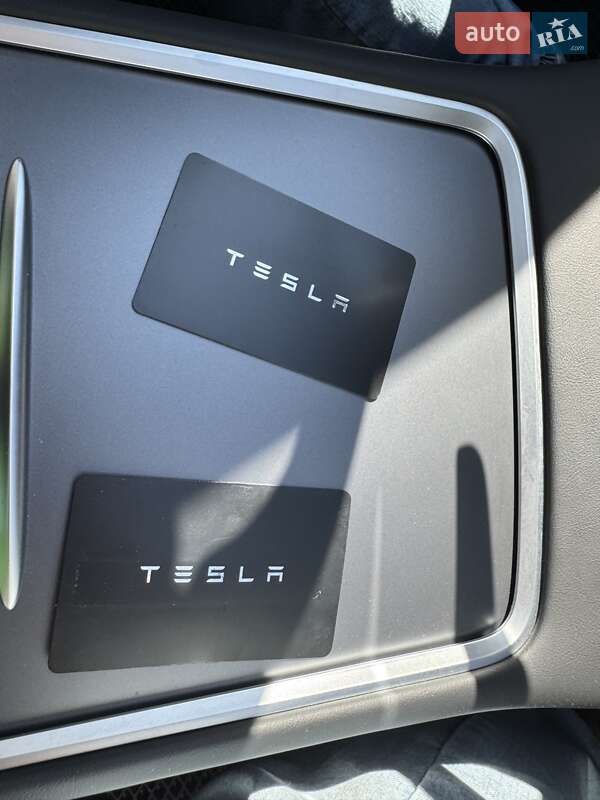 Внедорожник / Кроссовер Tesla Model Y 2024 в Днепре фото 31 Внедорожник / Кроссовер Tesla Model Y 2024 в Днепре