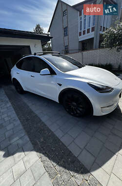 Позашляховик / Кросовер Tesla Model Y 2022 в 