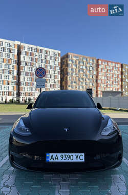 Внедорожник / Кроссовер Tesla Model Y 2023 в 