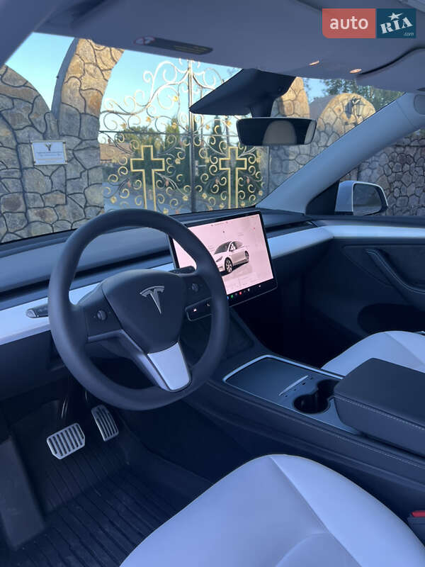 Позашляховик / Кросовер Tesla Model Y 2023 в Шаргороді