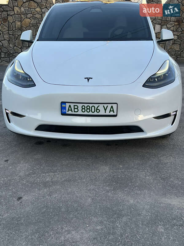 Позашляховик / Кросовер Tesla Model Y 2023 в Шаргороді