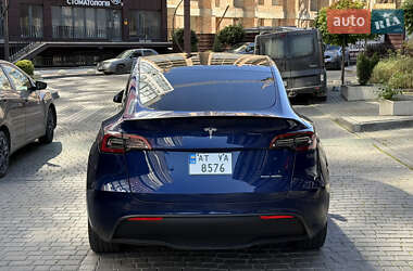 Внедорожник / Кроссовер Tesla Model Y 2021 в 