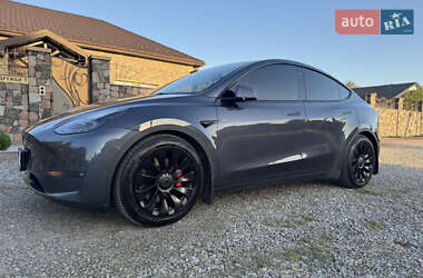 Внедорожник / Кроссовер Tesla Model Y 2022 в 