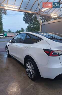Внедорожник / Кроссовер Tesla Model Y 2022 в 