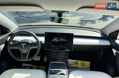 Позашляховик / Кросовер Tesla Model Y 2022 в 