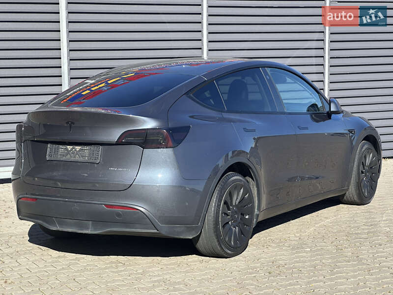 Позашляховик / Кросовер Tesla Model Y 2023 в Києві