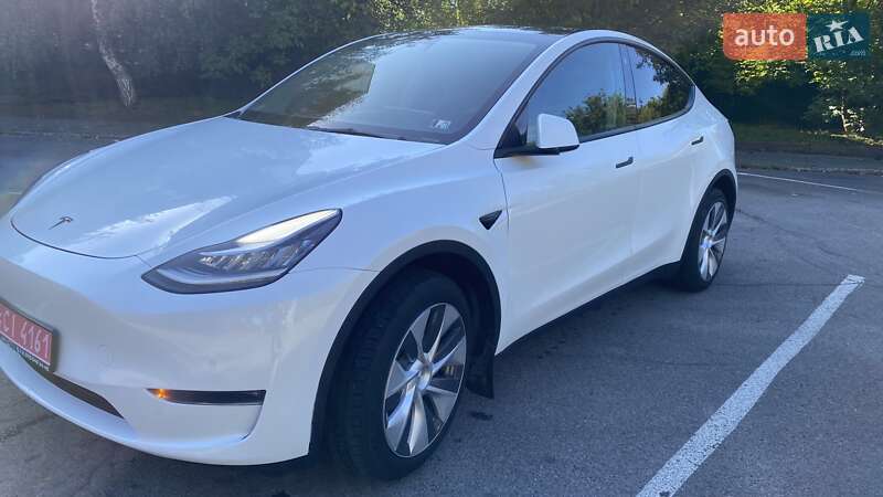 Внедорожник / Кроссовер Tesla Model Y 2022 в 