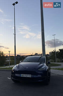 Позашляховик / Кросовер Tesla Model Y 2022 в 