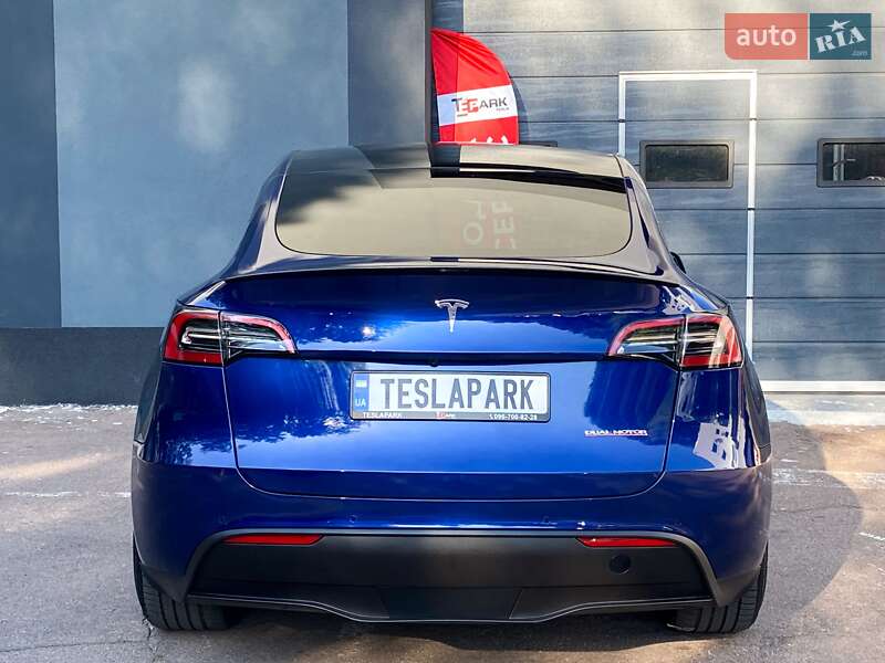 Внедорожник / Кроссовер Tesla Model Y 2022 в Киеве