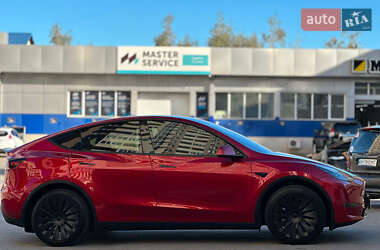 Внедорожник / Кроссовер Tesla Model Y 2024 в 