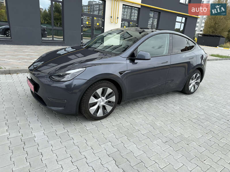 Внедорожник / Кроссовер Tesla Model Y 2023 в Буче