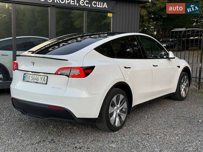 Позашляховик / Кросовер Tesla Model Y 2021 в Хмельницькому