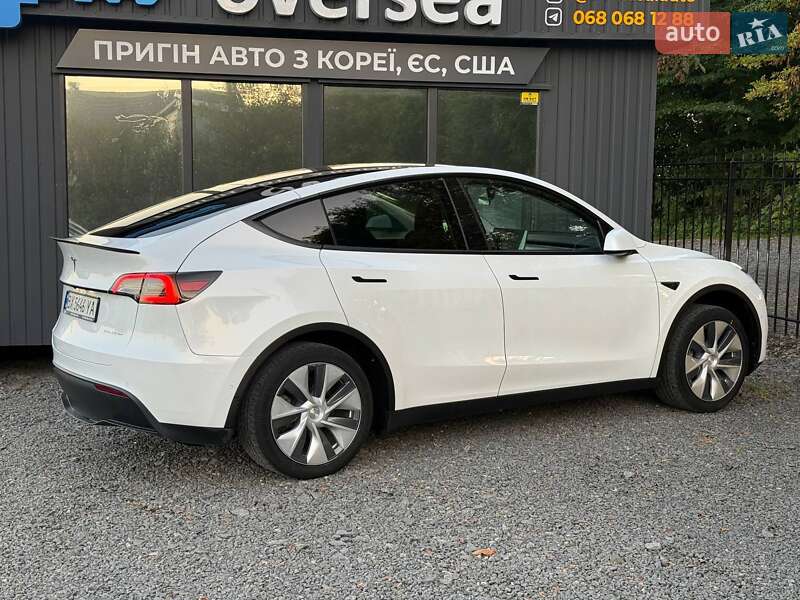 Позашляховик / Кросовер Tesla Model Y 2021 в Хмельницькому
