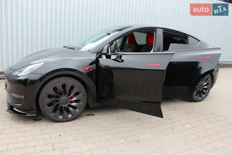 Внедорожник / Кроссовер Tesla Model Y 2023 в Белой Церкви